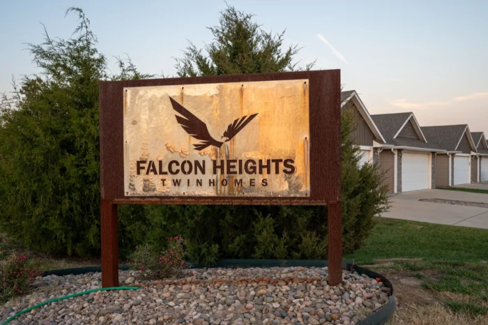 Falcon Heights 29